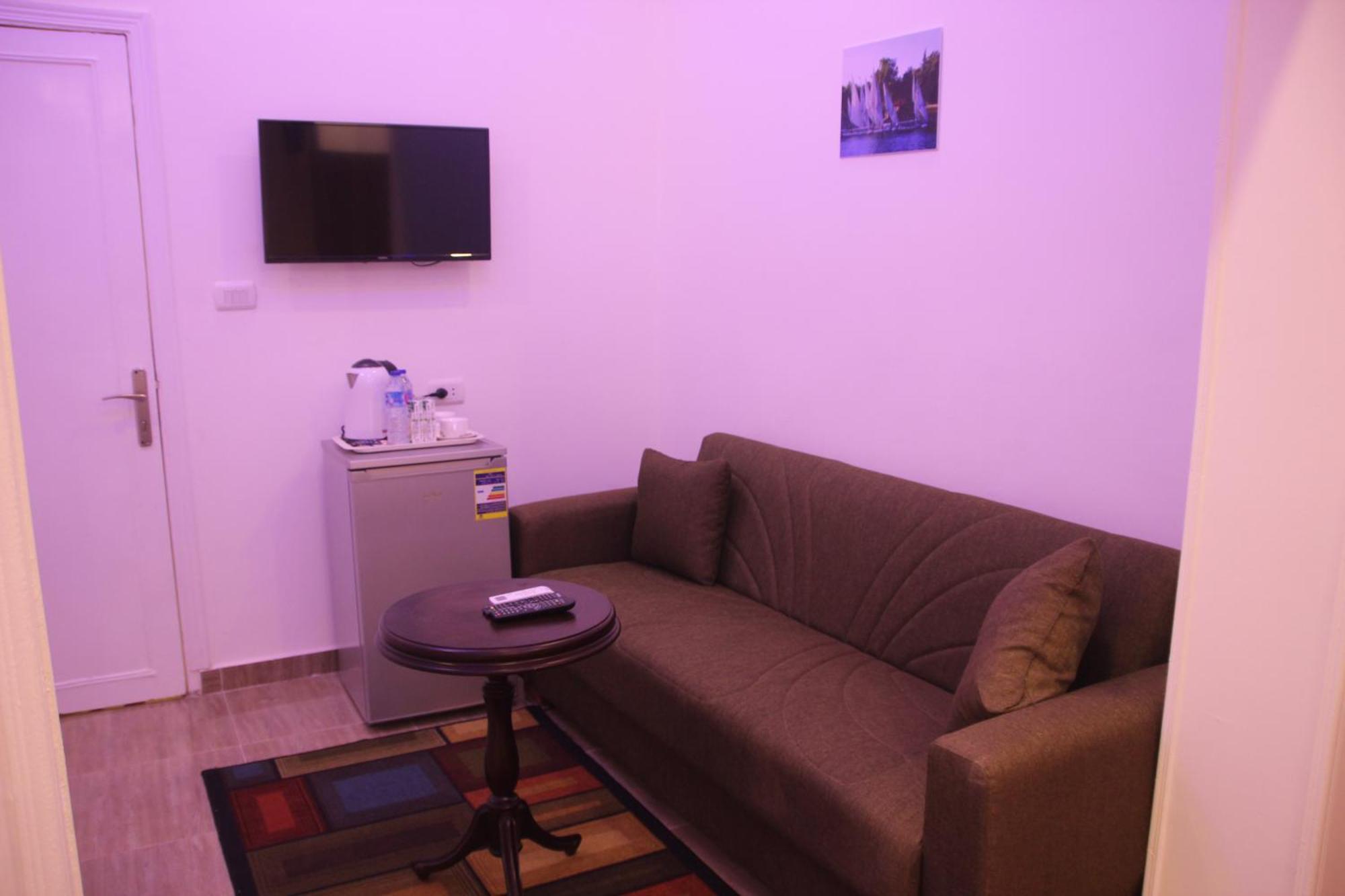 Farida Pyramids Boutique Hotel Kafrat al Jabal Екстер'єр фото