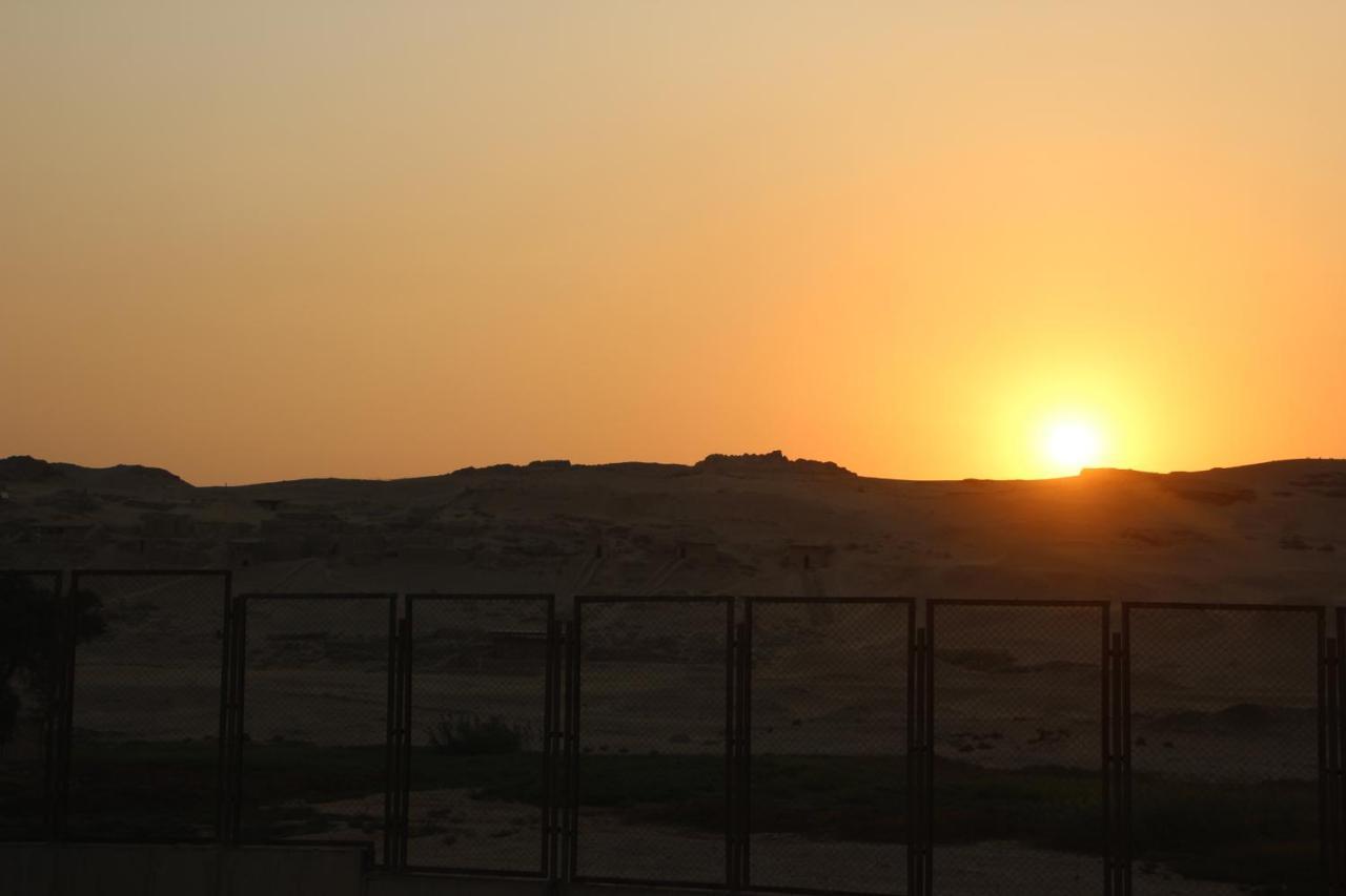 Farida Pyramids Boutique Hotel Kafrat al Jabal Екстер'єр фото